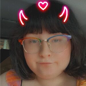 Meet your Posher, Iris